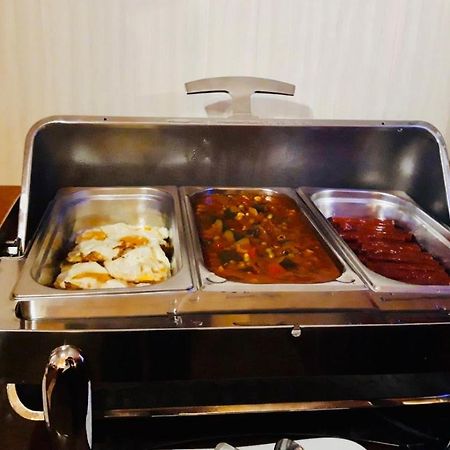 Hotel Linder Malnia エクステリア 写真