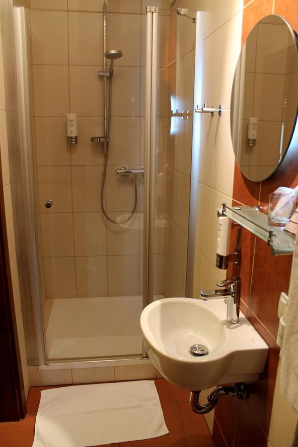 Hotel Linder Malnia 部屋 写真