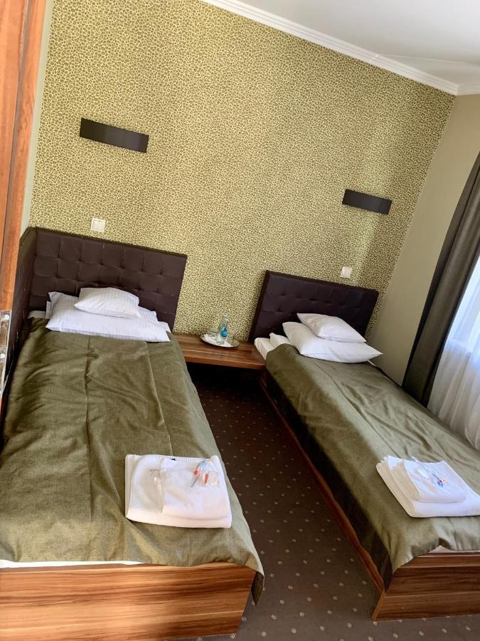 Hotel Linder Malnia エクステリア 写真